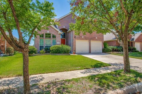 8121 Hosta Way, Fort Worth TX  76123-1897 exterior