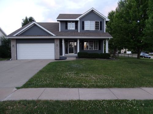 250 Terrace Dr, Waukee, IA 50263-8509