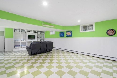 2276 Cedar St, Dighton MA 02715-1035 exterior