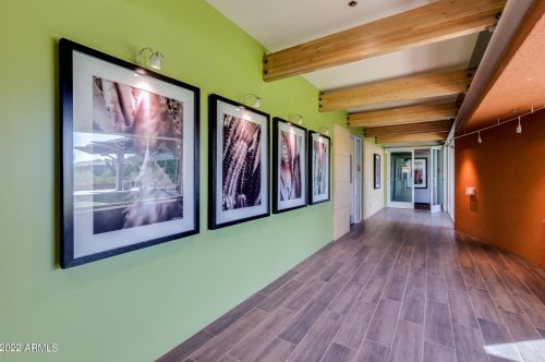 21845 39 St, Phoenix AZ 85018-7130 exterior