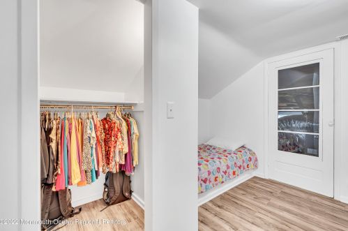 1326 Locust Dr, Tinton Falls NJ 07712-4911 exterior