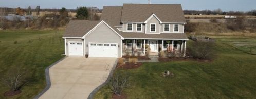 15218 Rose Ln, Bull Valley, IL 60098-9628