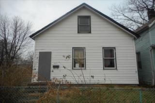 2866 38th St, Cleveland, OH 44113-4802