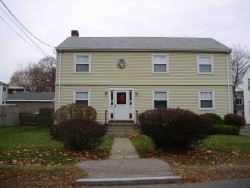 305 Newtonville Ave, Newton, MA 02460-2014