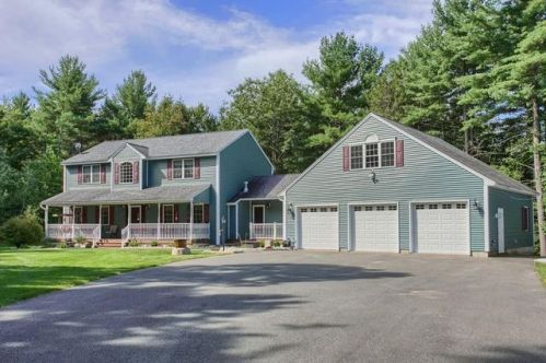 45 Regwood Dr, Royalston, MA 01331-9737