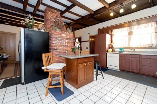 442 Washington St, Canton MA 02021-3630 exterior