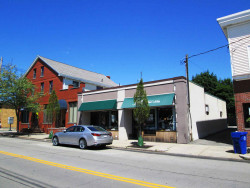 327 Watertown St, Newton, MA 02458-1322