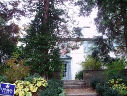 25 Kenmore St, Newton, MA 02459-2105