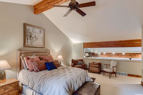 2539 Fairway Vlg Dr, Park City UT 84060-7023 exterior