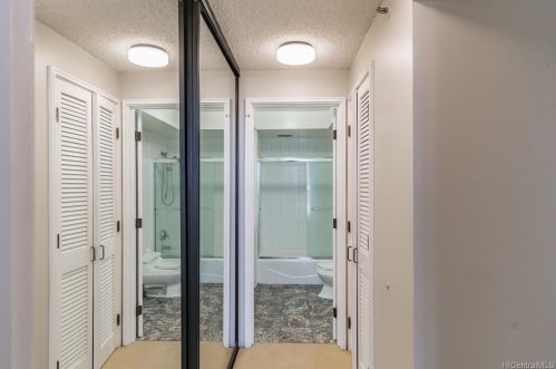 415 South St, Honolulu HI  96813-5052 exterior