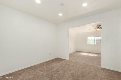 3961 Culver St, Phoenix AZ 85009-3136 exterior