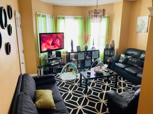 59 Briggs St, New Bedford MA 02740-3203 exterior