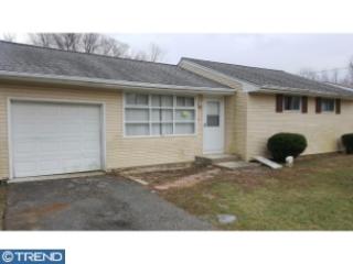 122 Stanger Ave, Aura NJ  08028-3403 exterior