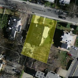 102 Charlesbank Rd, Newton MA  02458-1741 aerial view