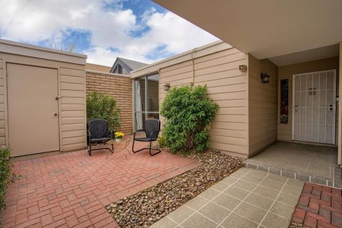 6024 11th St, Phoenix, AZ 85014-1934