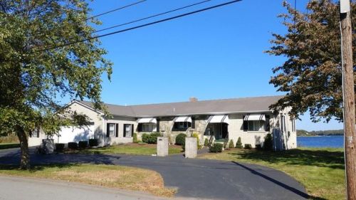 366 Pilot Dr, Fall River, MA 02726-5906