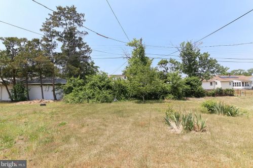 352 Mantua Ave, West Deptford NJ 08066-1277 exterior