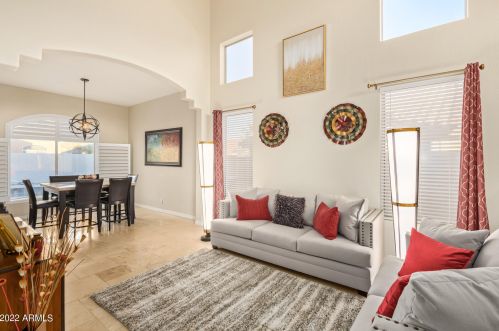 1004 Amberwood Dr, Phoenix AZ  85048-1937 exterior