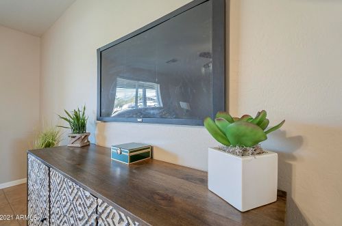 3009 Anderson Dr, Phoenix AZ 85053-1812 exterior