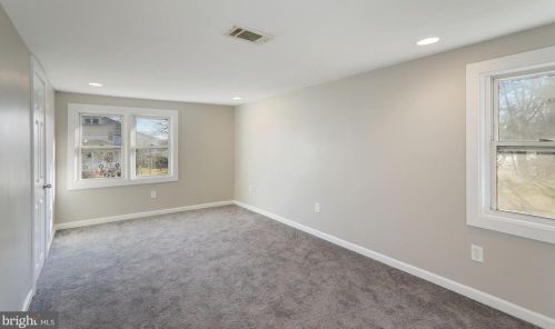 1776 Delsea Dr, West Deptford NJ 08093-1222 exterior