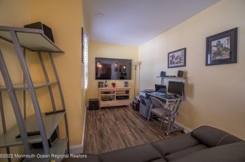 32 Buckingham Dr, Jackson Twp NJ 08527-2639 exterior