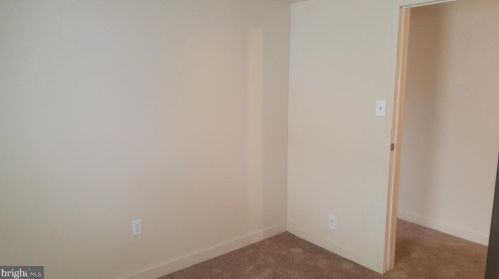 237 Buck St, West Deptford NJ 08066-1650 exterior