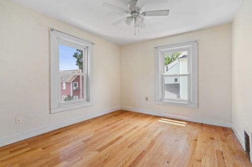 64 Brk Ave, Newton MA 02460-1508 exterior