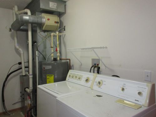 950 Penny Ln, Sycamore IL  60178-1250 exterior