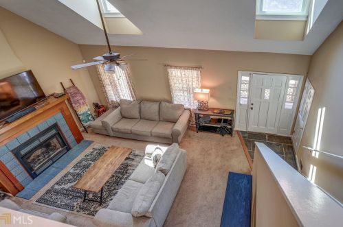 628 Edgewater Cir, Conyers GA 30094-4405 exterior