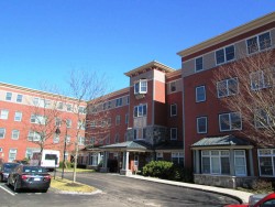 2300 Washington St, Newton, MA 02462-1472
