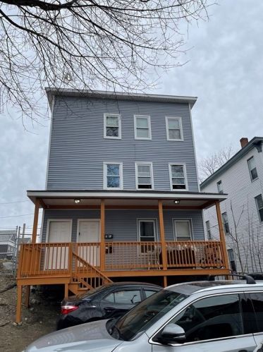 14 Benefit Ter, Worcester, MA 01610-1509