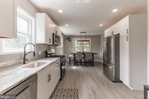 602 Salem Ave, West Deptford NJ  08096-3118 exterior