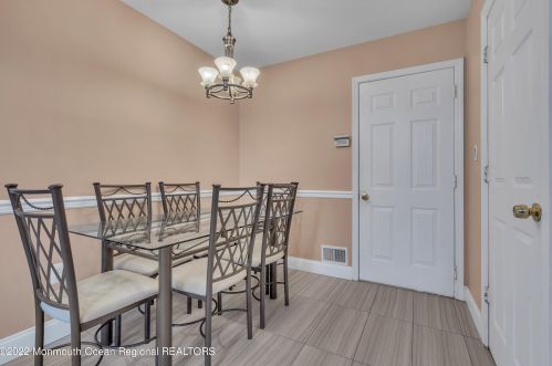 6 Pitney Ln, Jackson Twp NJ 08527-2933 exterior