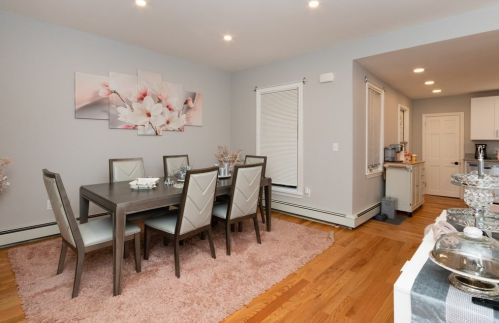 192 Washington Ave, Chelsea MA 02150-3903 exterior