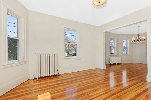 25 Edith St, Everett MA 02149-1718 exterior