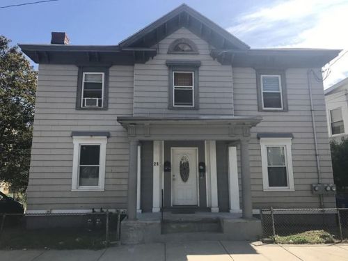 26 Tremont St, Lawrence, MA 01841-3635