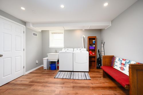 1309 Wenonah Ave, Forest View IL 60402-2930 exterior