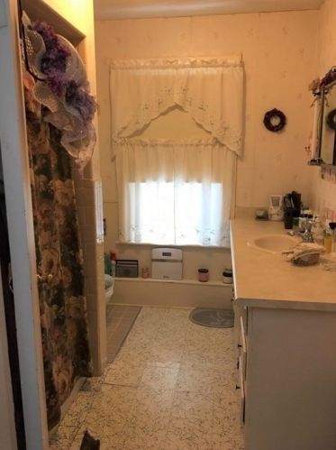 170 Merrimac St, New Bedford MA 02740-5432 exterior