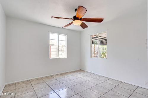 3416 Cambridge Ave, Phoenix AZ 85008-1215 exterior