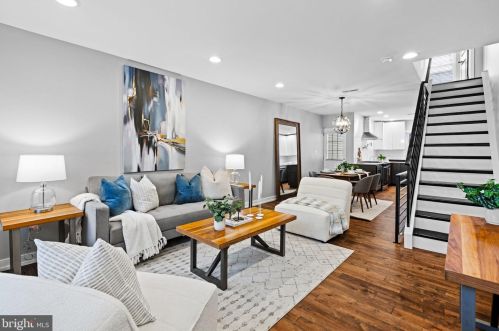 1134 Gerritt St, Philadelphia, PA 19147-5604