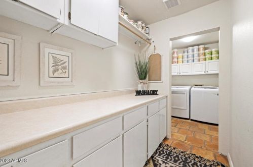 18819 30th St, Phoenix AZ  85050-3411 exterior