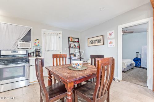 1315 Cheryl Dr, Phoenix AZ  85020-1843 exterior