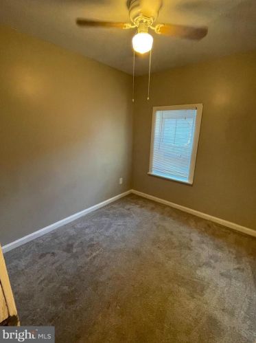 344 Beacon Ave, West Deptford NJ 08066-1210 exterior