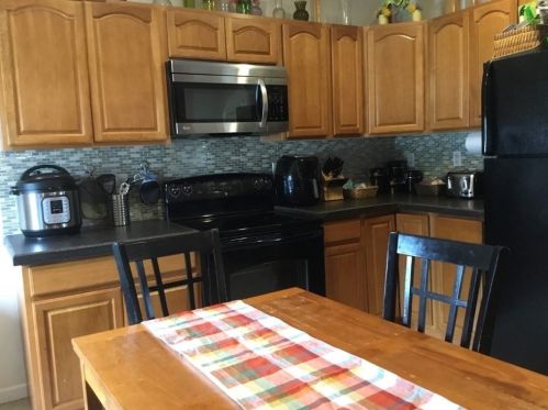 51 Pleasant St, Montgomery MA  01085-3738 exterior