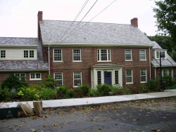 131 Windsor Rd, Newton, MA 02468-1119