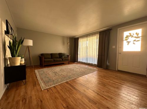 1149 Serpentine Way, Sandy, UT 84094-4634