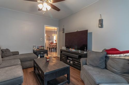 285 Earle St, New Bedford MA 02746-1814 exterior