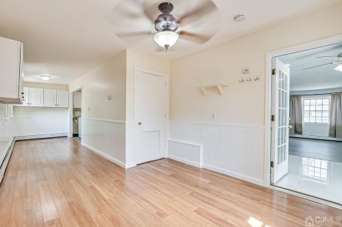 47 Arthur Ave, Carteret NJ  07008-2463 exterior