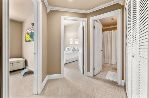 8035 Treeview Ct, Anaheim CA 92808-1553 exterior