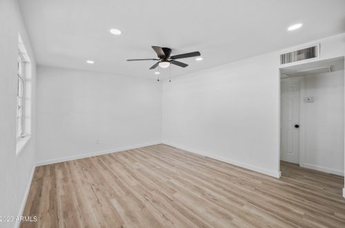 3937 Cypress St, Phoenix AZ 85006-1726 exterior